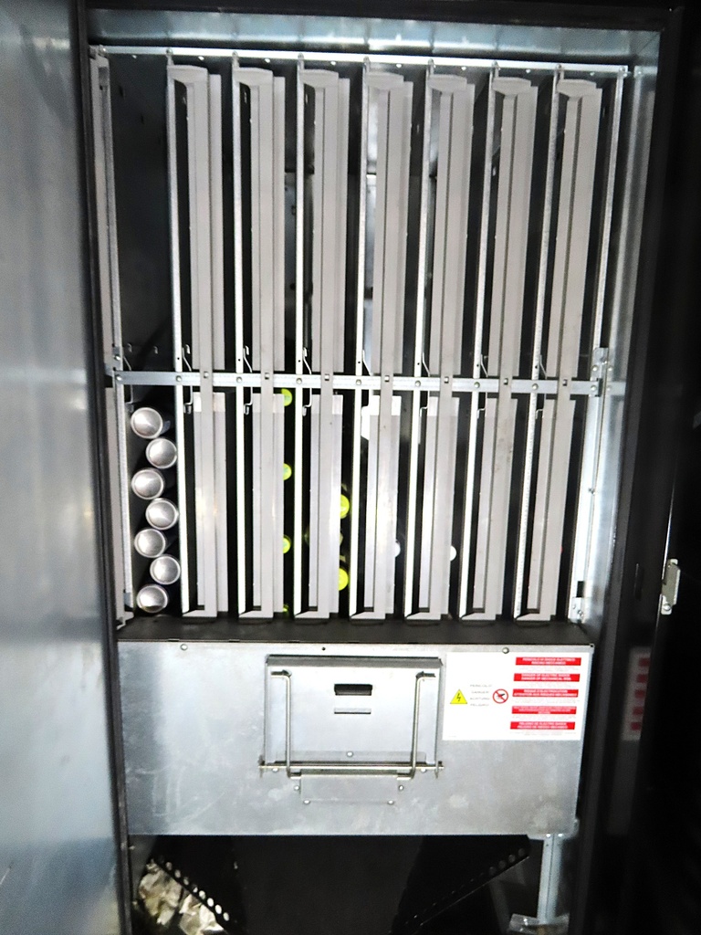 Getränkeautomat SandenVendo Europe SVE 550.