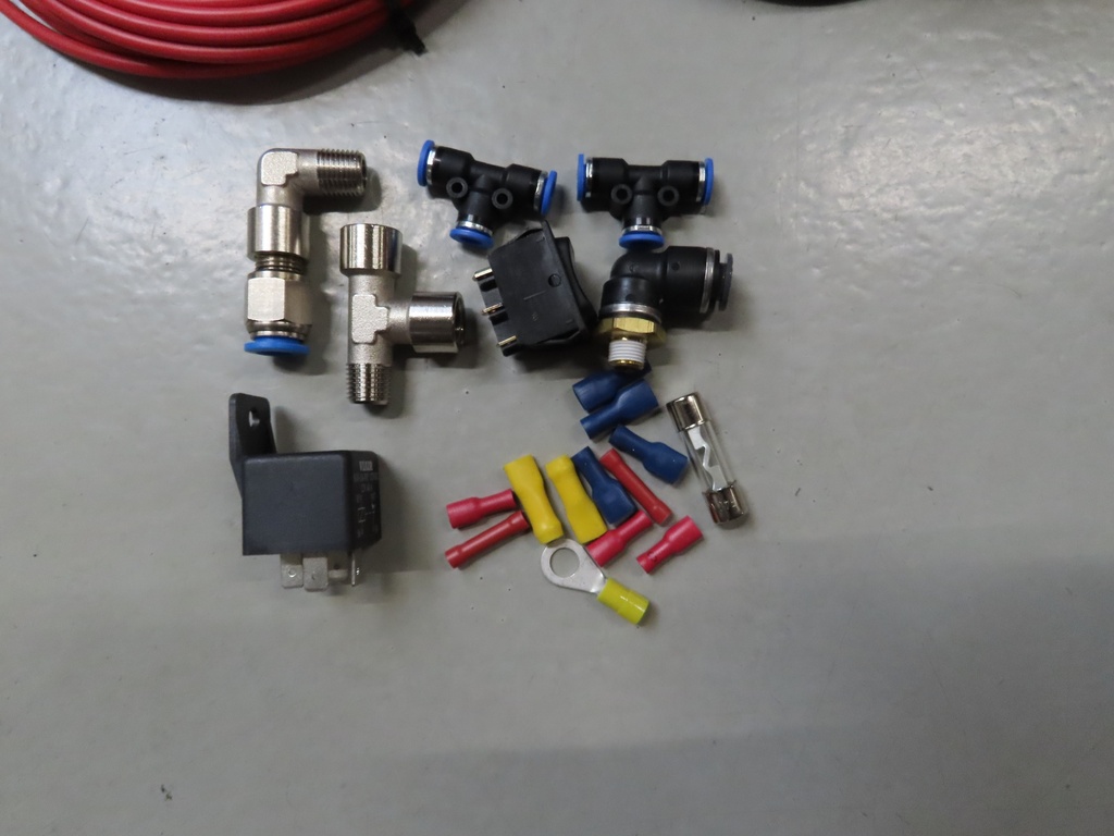 Zubehör Luftfahrwerk – Occasion