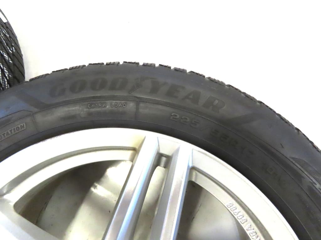 Radsatz MB Vito/Viano (3x Goodyear UltraGrip Performance 2 + 1x Continental WinterContact TS 850P)