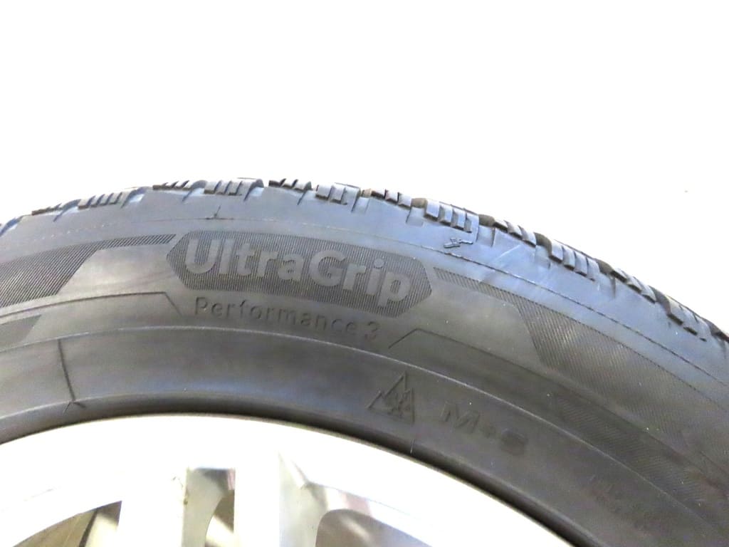 Radsatz MB Vito/Viano (3x Goodyear UltraGrip Performance 2 + 1x Continental WinterContact TS 850P)