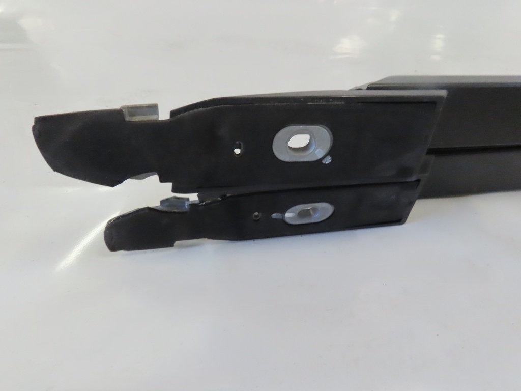 2 Originale Dachreling VW Caddy mit Zubehör-Occasion