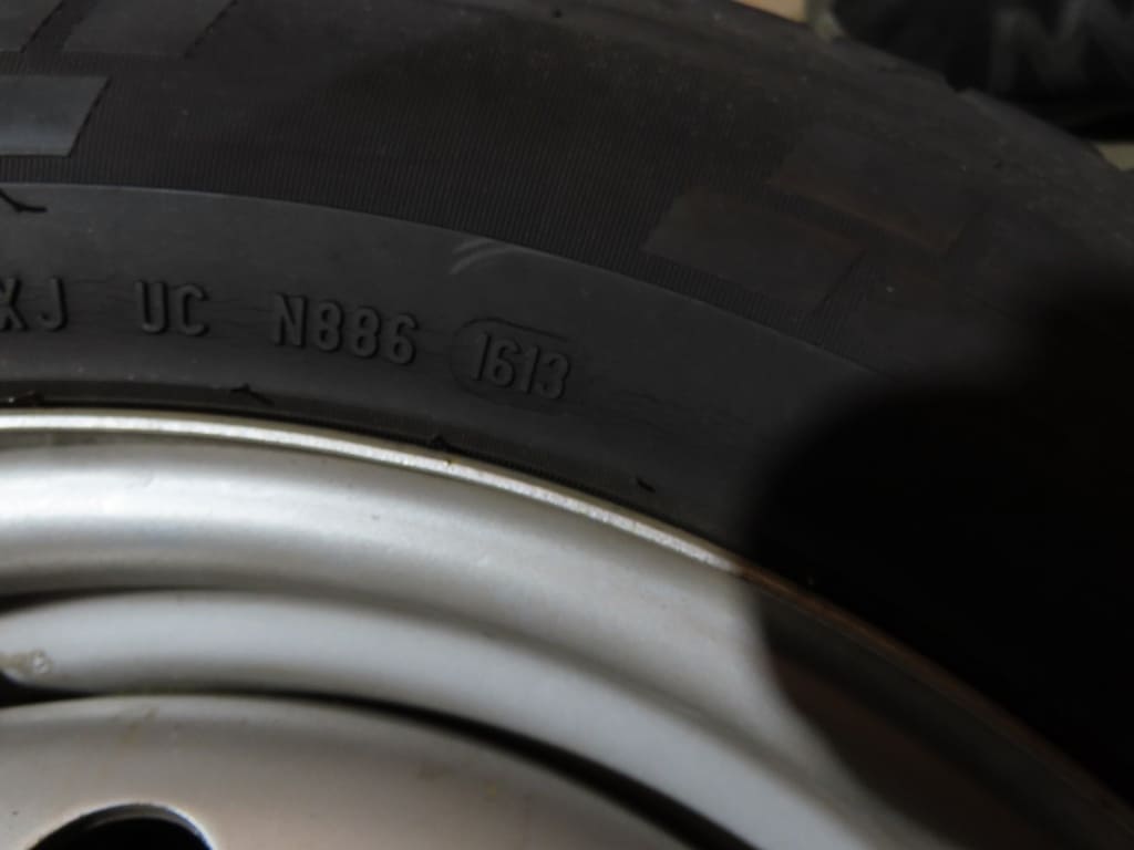 Radsatz Pirelli 205/65R15C-Occasion