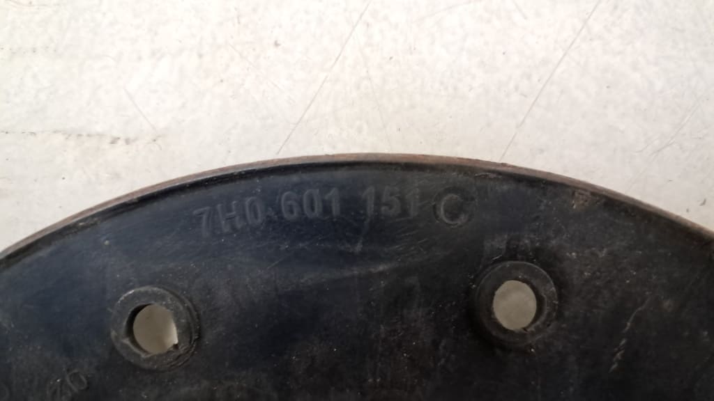 Original VW Radkappen (7H0601151)