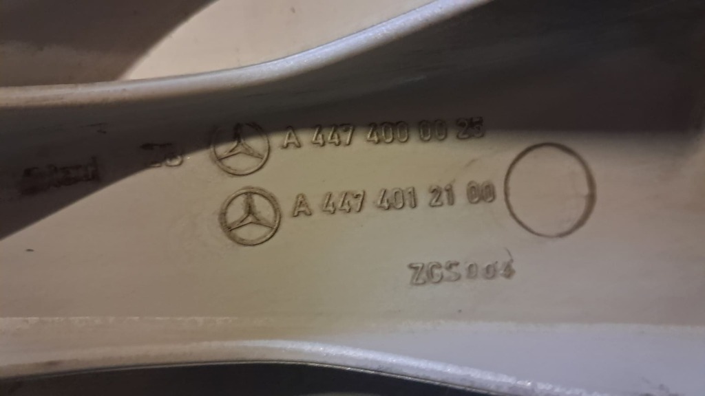 Radkappen MB Vito W447 17 Zoll (A4474000025 / A4474012100)