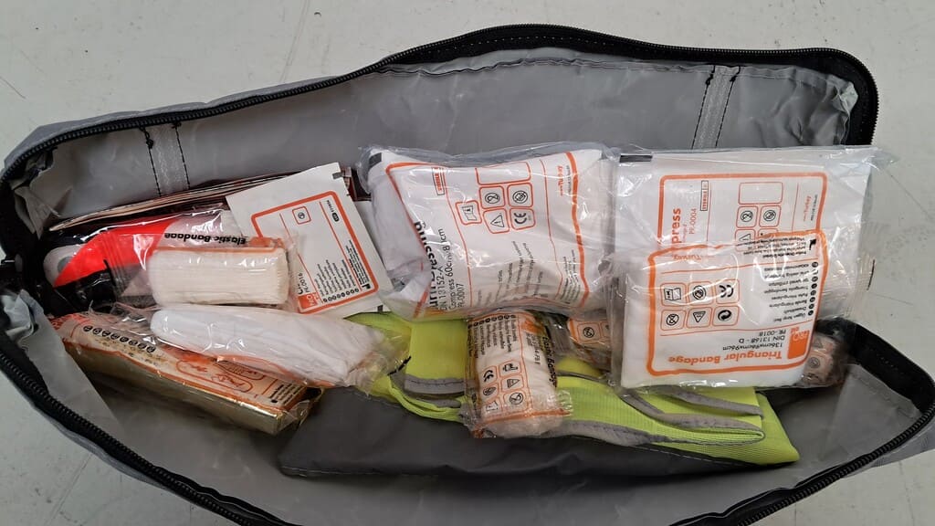 Renault Safety Pack (7711780759)