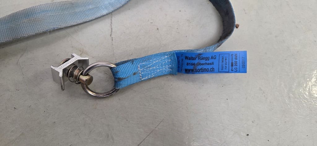 Sortimo Zurrgurte für Airline-Schiene