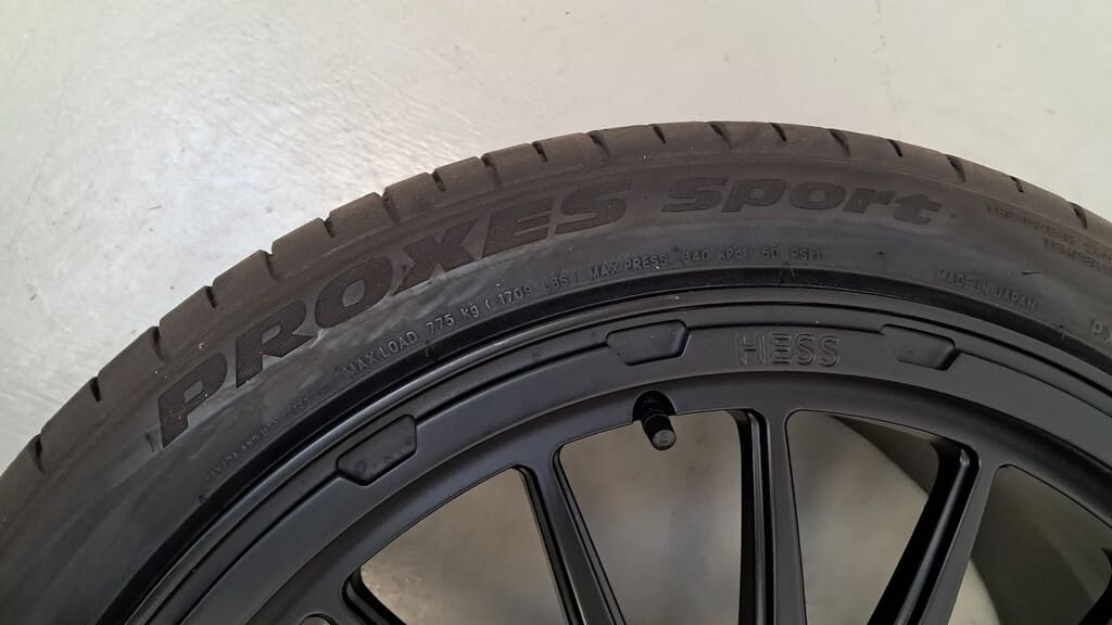 Radsatz Toyo Proxes Sport 245/40R20 für VW T5/T6/ T6.1 /VW Amarok bis 2020