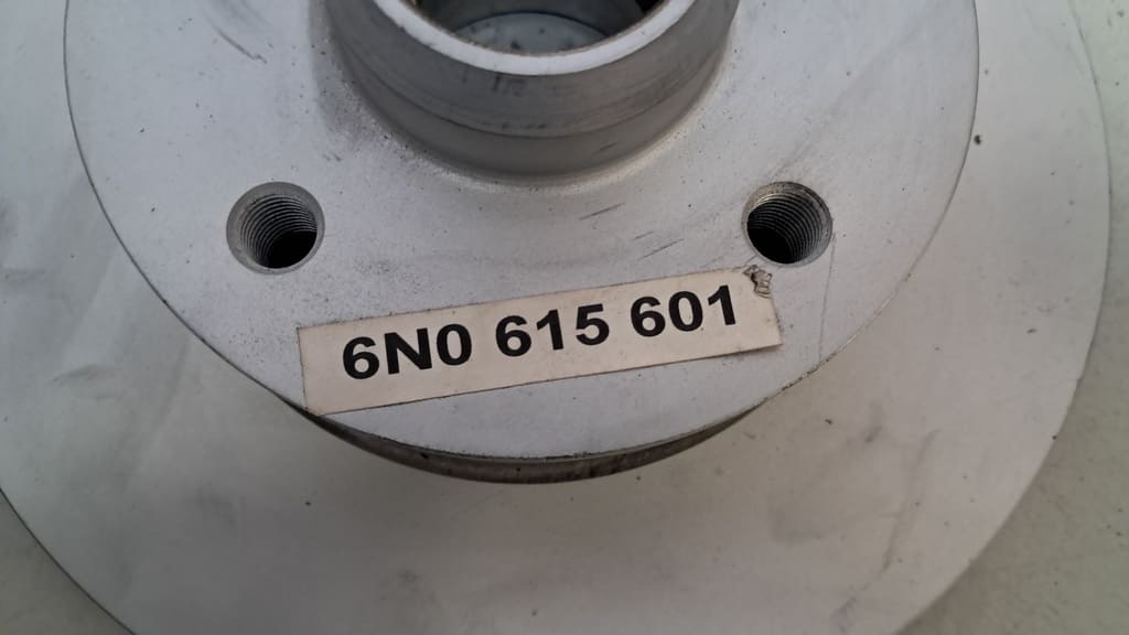 Originaler Bremsscheibensatz 6N0 615 601 für VW Polo 6N / 6N2