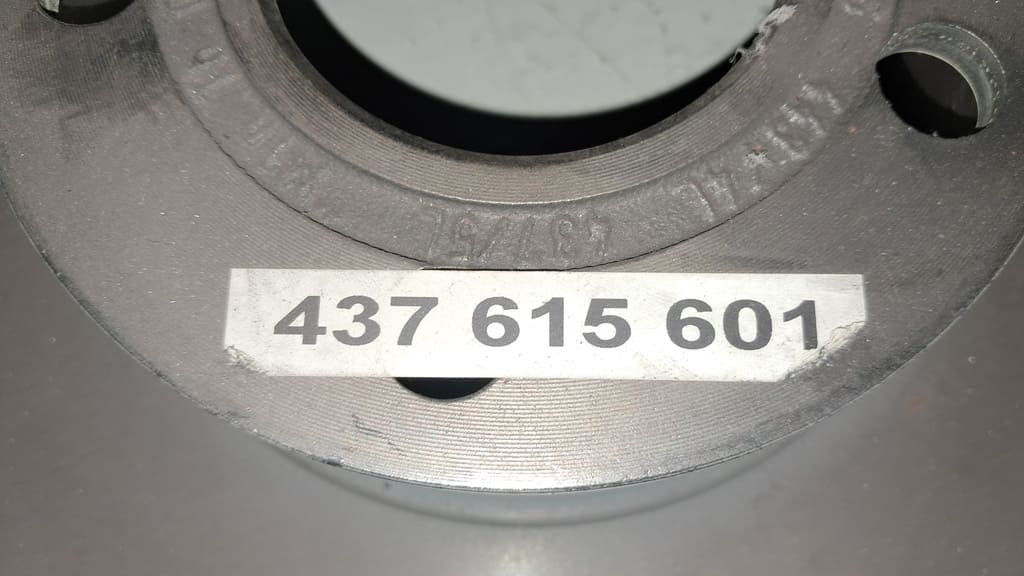 2 originale Bremsscheiben (437615601)