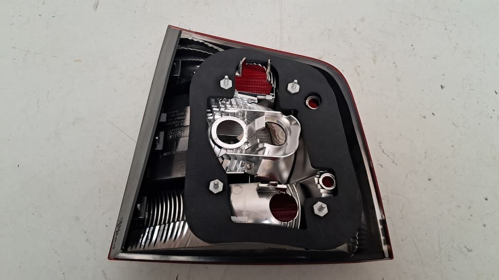 Rückleuchte 156651917LB für Skoda Octavia (1996–2004)