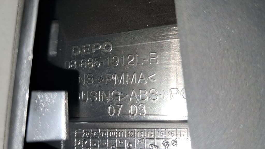 Rückleuchte 156651917LB für Skoda Octavia (1996–2004)