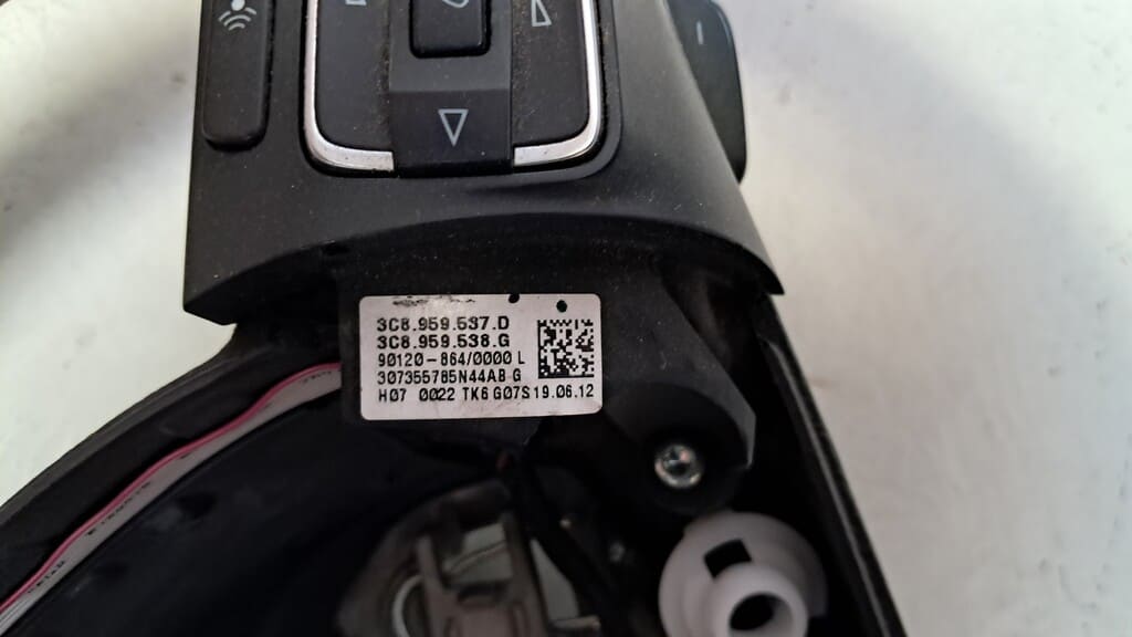 Multifunktionslenkrad (3C8959537D) für VW Passat