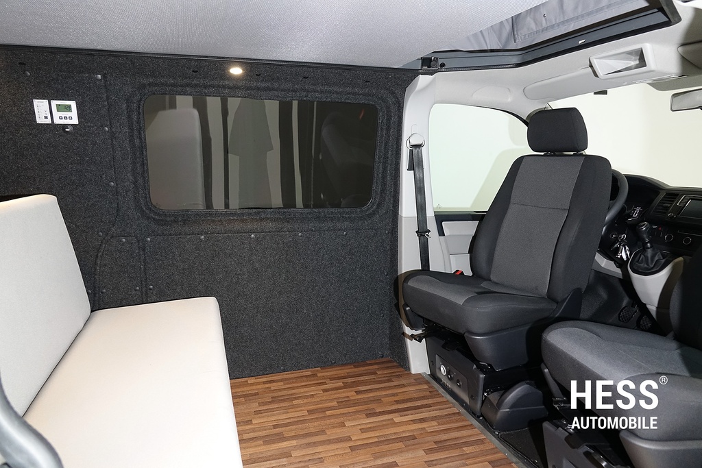 Fahrzeugdämmung-Set — 10m Filz, 12x Sprühkleber