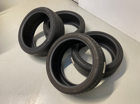 Reifensatz Toyo