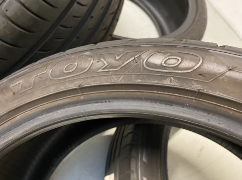 Reifensatz Toyo