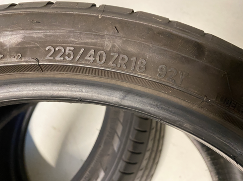 Reifensatz Toyo