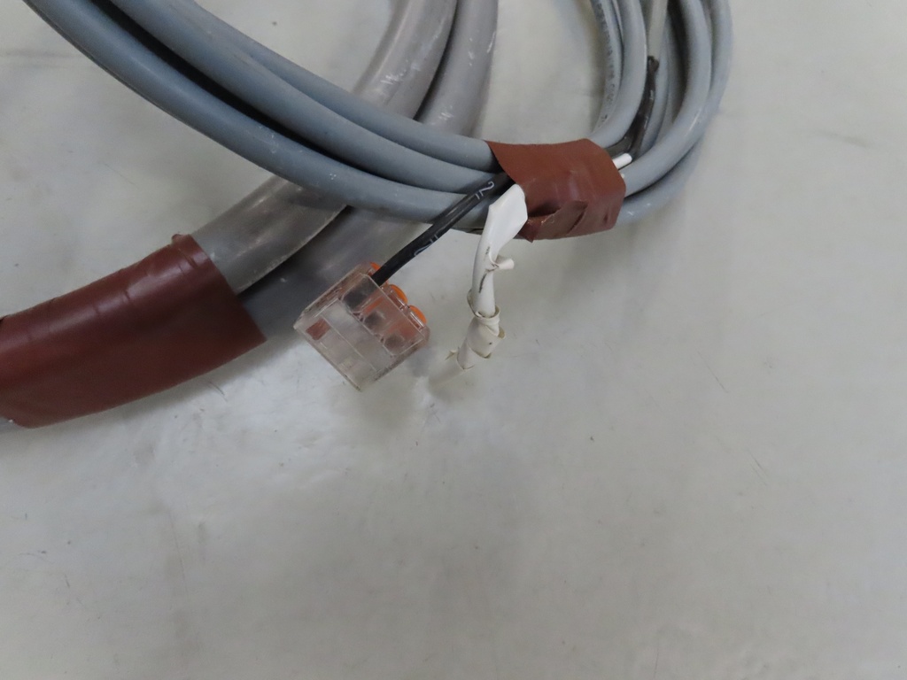Kabel mit Schalter