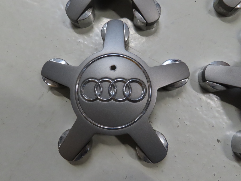 Audi Radkappen-Set