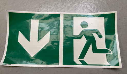 Notausgang Kleber – Occasion