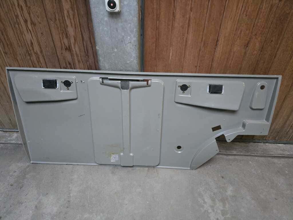 Seitenwandverkleidung rechts VW T3