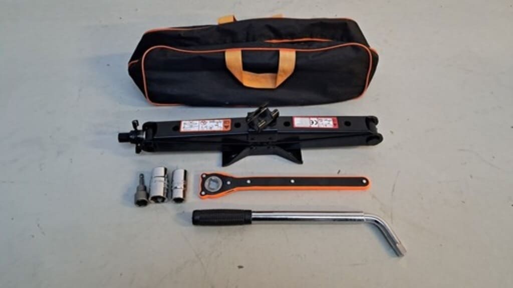 Auto-Pannenset mit Scherenwagenheber-Occasion