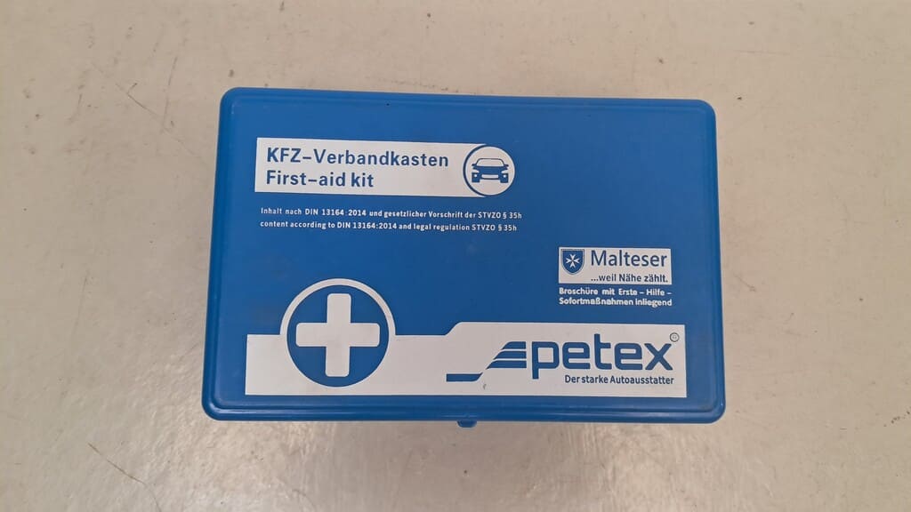 Malteser KFZ Verbandkasten DIN 13164 blau-Occasion